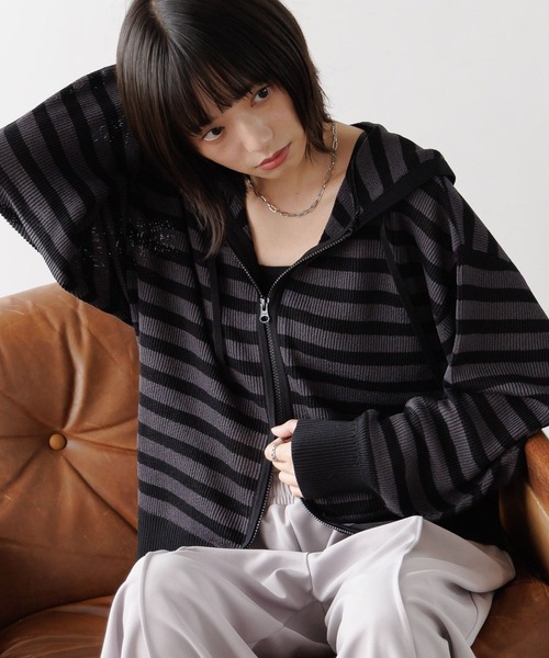 極美品ꕥ ベイジ メッシュパーカー 金具 フード付き 大きいサイズ 4 春夏 大きい胸専用】ヘリンボン柄フード付ジップパーカー（フード
