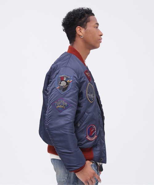 AVIREX（アヴィレックス）の「《VINTAGE LINE》MA-1 "TOP GUN CUSTOM"/ MA-1 "トップガン カスタム" / AVIREX / アヴィレックス（MA-1・メンズ・セージグリーン/ロイヤルブルー・XX-LARGE/MEDIUM/LARGE/X-LARGE）」の4枚目の写真