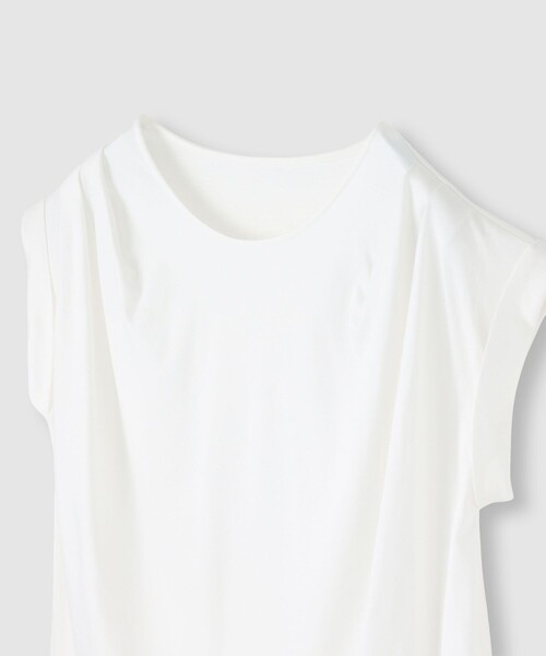 allureville(アルアバイル)の「ショルダータックフレンチプルオーバー(Tシャツ/カットソー・レディース・オフホワイト/モカ・2)」の4枚目の写真