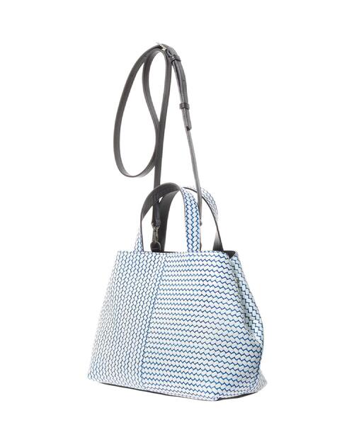 HIROKO HAYASHI(ヒロコハヤシ)の「OTTICA(オッティカ)2wayショルダーバッグ(ショルダーバッグ・レディース・グレー/アイボリー/ブルー系その他・00)」の5枚目の写真
