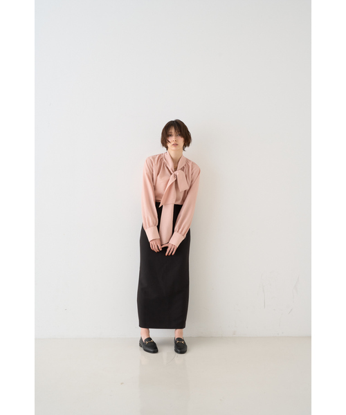EMMA ROUGE VIF(エマルージュヴィフ)の「【一部店舗限定】袖ボリュームボウタイブラウス(シャツ/ブラウス・レディース・アイボリー/モカ/ピンク・フリー)」の21枚目の写真