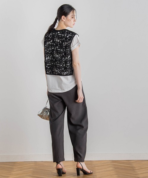 Droite lautreamont(ドロワットロートレアモン)の「ドライタッチコットンNEWロゴTシャツ≪洗濯機で洗える≫(Tシャツ/カットソー・レディース・チャコールグレー/オフホワイト/アイボリー・M)」の8枚目の写真