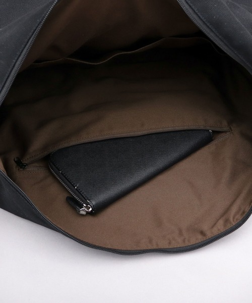 Fender(フェンダー)の「ヘビーキャンバス 大容量 ビッグ ショルダーバッグ モノグラムストラップ A4・A3対応(ショルダーバッグ・メンズ・ブラック/ブラック系その他・FREE)」の15枚目の写真