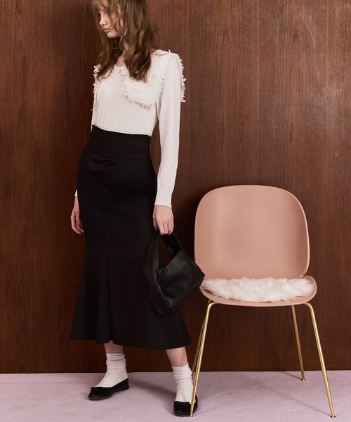 Cherir Mignon(シェリルミニョン)の「【Cherir Mignon】- Silhouette Couture -バックレースアップドレープデザインマーメイドロングスカート(スカート・レディース・チャコールグレー/ブラック/ブラウン・S/M)」の4枚目の写真