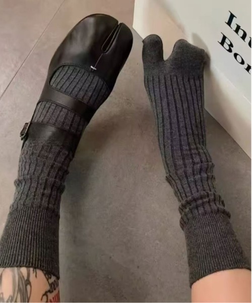 Jelly moo（ジェリームー）の「【 Jelly moo / ジェリームー 】 ベーシック リブ 足袋ソックス #（ソックス/靴下・レディース・ブラック/グレー/チャコールグレー/ホワイト・FREE）」の3枚目の写真