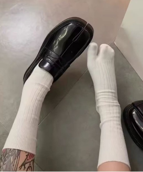 Jelly moo（ジェリームー）の「【 Jelly moo / ジェリームー 】 ベーシック リブ 足袋ソックス #（ソックス/靴下・レディース・ブラック/グレー/チャコールグレー/ホワイト・FREE）」の5枚目の写真