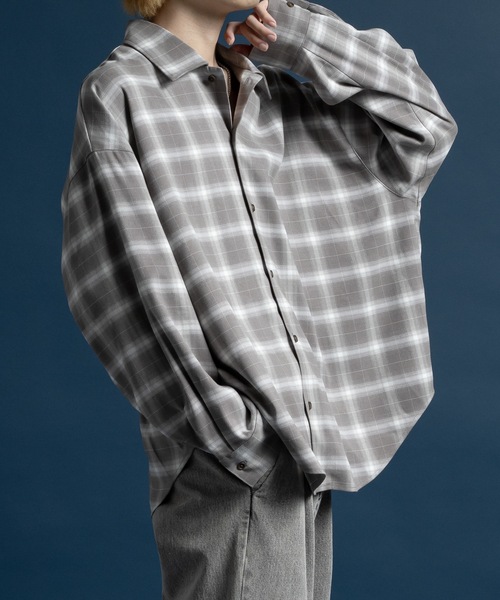 CASPER JOHN（キャスパージョン）の「Imitation wool huge shirts/イミテーションウールヒュージシャツ（シャツ/ブラウス・メンズ・ブラック系/ダークグレー/ベージュ/ホワイト/ブラック系1/ダークブラウン/ベージュ系/ブラウン系/ブラウン系1/グレイッシュベージュ/カーキ/ブラック/ブラック系2/グレー/チャコールグレー/グレー系その他/ブラック系3/ナチュラル/ネイビー系/グレー系その他3/グレー系その他2・X-SMALL/SMALL/MEDIUM/LARGE）」の10枚目の写真