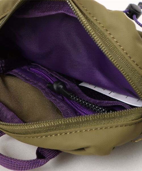 ELLIKER(エリカー)の「【ELLIKER / エリカー】Kep Crossbody Bag 2L / クロスボディバッグ(ショルダーバッグ・レディース・ブラック/ベージュ/ネイビー/パープル/カーキ/ブルー/レモンイエロー/サンドベージュ・FREE)」の12枚目の写真