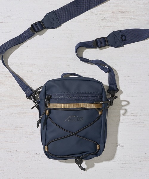 ELLIKER(エリカー)の「【ELLIKER / エリカー】Kep Crossbody Bag 2L / クロスボディバッグ(ショルダーバッグ・レディース・ブラック/ベージュ/ネイビー/パープル/カーキ/ブルー/レモンイエロー/サンドベージュ・FREE)」の19枚目の写真