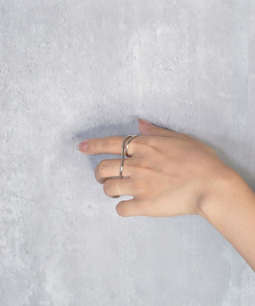 BROTHERHOOD(ブラザーフッド)の「【earyear】Crossbind Double Finger Ring(リング・レディース・ゴールド/シルバー・FREE)」の10枚目の写真