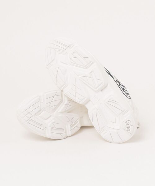 FILA（フィラ）の「《FILA》RAYTONA SCRIPT（スニーカー・レディース・ベージュ/ホワイト・23.0cm/23.5cm/24.0cm/24.5cm/25.0cm/22.5cm）」の4枚目の写真