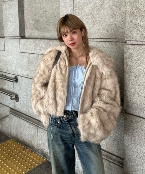 SLY ファーコート　ショートコート SLY（スライ）の「【WEB限定】BIG COLLAR FUR S/COAT ビッグカラー