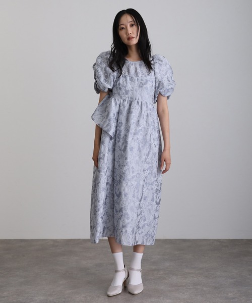 atlo(アトロ)の「ロング&袖あり フォーマル バブルスリーブジャガードドレス お呼ばれ 結婚式 二次会 パーティー ドレス オケージョンドレス 同窓会 成人式 謝恩会 20代 30代(ドレス・レディース・ブラック/グレー/ピンク/ライトグレー/ベージュ/ミント/アイボリー/ブラック×ホワイト/ブラウン・M/S/MT/L/LT)」の4枚目の写真
