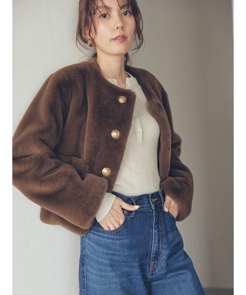 セール】金釦クロップドファージャケット（ノーカラージャケット