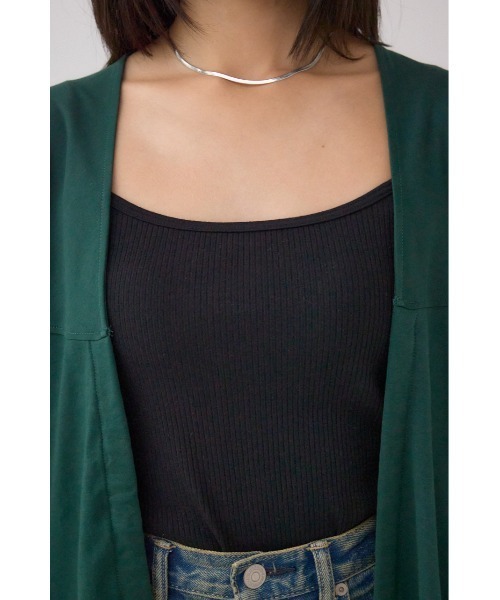 AZUL by moussy(アズールバイマウジー)の「ドロストトッパーカーディガン(カーディガン/ボレロ・レディース・ブラック/ダークグリーン/チャコールグレー・FREE)」の4枚目の写真