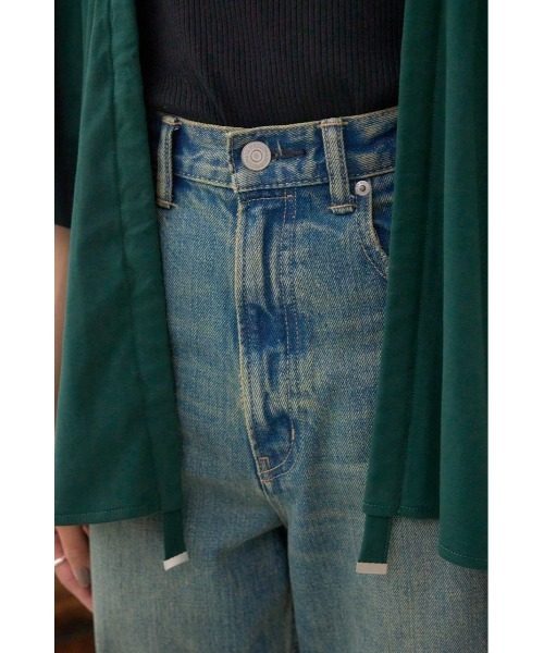 AZUL by moussy(アズールバイマウジー)の「ドロストトッパーカーディガン(カーディガン/ボレロ・レディース・ブラック/ダークグリーン/チャコールグレー・FREE)」の6枚目の写真