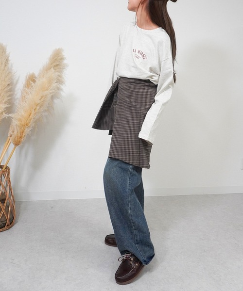 gossara(ゴサラ)の「【ロングシーズン使える】ロゴラウンドネックプルオーバー(Tシャツ/カットソー・レディース・チャコール/ホワイト/オートミール・FREE)」の12枚目の写真