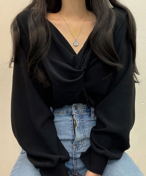 ReRe(リリ)の「ツイストデザインブラウス(シャツ/ブラウス・レディース・ブラック/ホワイト/ピンク・FREE)」の9枚目の写真