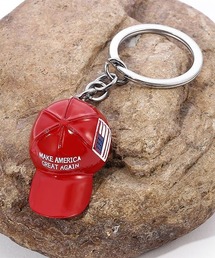 WARAIJOGO（ワライジョウゴ）の「MAKE AMERICA GREAT AGAIN ロゴキャップ キーホルダー (DAY)（キーホルダー）」