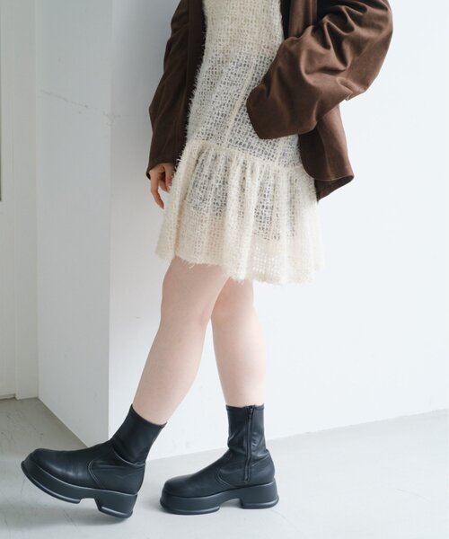 Kastane（カスタネ）の「【WEB・一部店舗限定/前後2WAY】格子フェザーチュニック（チュニック・レディース・ブラック/アイボリー・FREE）」の7枚目の写真