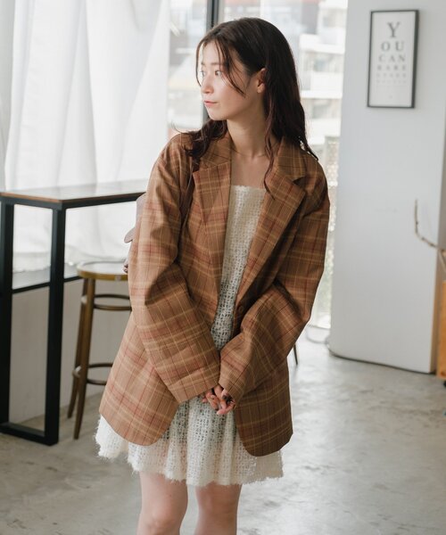 Kastane（カスタネ）の「【WEB・一部店舗限定/前後2WAY】格子フェザーチュニック（チュニック・レディース・ブラック/アイボリー・FREE）」の5枚目の写真