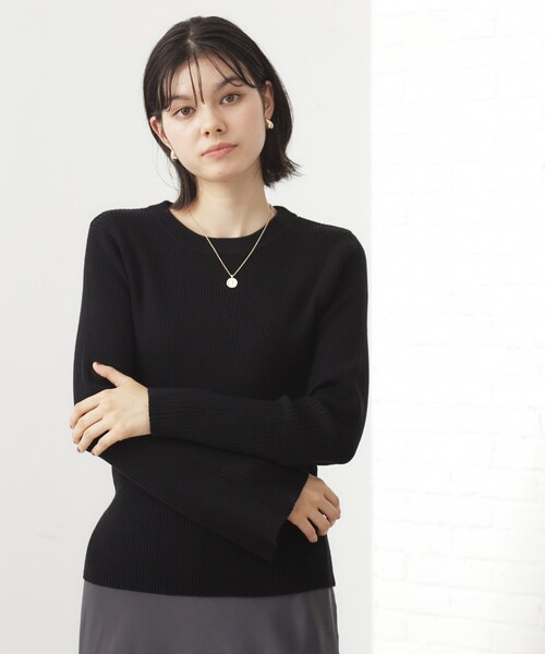 THE SHOP TK （ザ ショップ ティーケー ）の「【品よく魅せる】フレアスリーブ リブニット/毛玉になりにくい/静電気防止/洗濯機OK（ニット/セーター・レディース・ワインレッド/ベージュ/ブラック/アイボリー・13/12）」の2枚目の写真