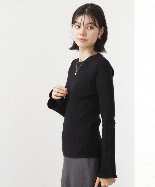 THE SHOP TK （ザ ショップ ティーケー ）の「【品よく魅せる】フレアスリーブ リブニット/毛玉になりにくい/静電気防止/洗濯機OK（ニット/セーター・レディース・ワインレッド/ベージュ/ブラック/アイボリー・13/12）」の11枚目の写真