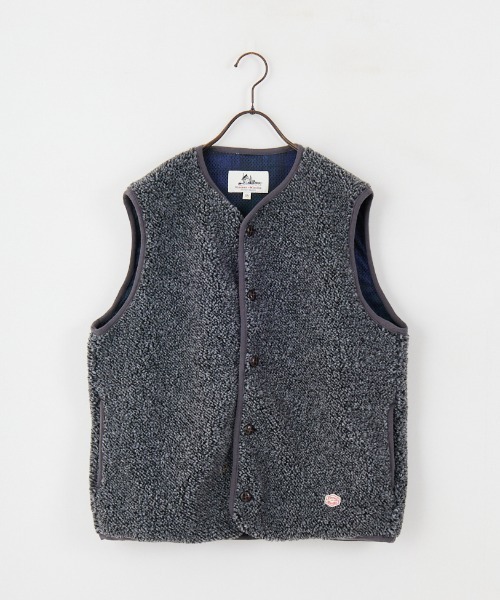 Vincent et Mireille（バンソンエミレイユ）の「[Vincent et Mireille/ヴァンソン エ ミレイユ] ボアフリースベスト（ベスト・レディース・グレー・36）」の17枚目の写真