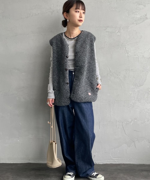 Vincent et Mireille（バンソンエミレイユ）の「[Vincent et Mireille/ヴァンソン エ ミレイユ] ボアフリースベスト（ベスト・レディース・グレー・36）」の8枚目の写真