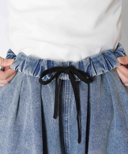 Cepica（セピカ）の「【MARECHAL TERRE / マルシャルテル】タックデニムパンツ（デニムパンツ・レディース・ブラック/ブルー・FREE）」の6枚目の写真