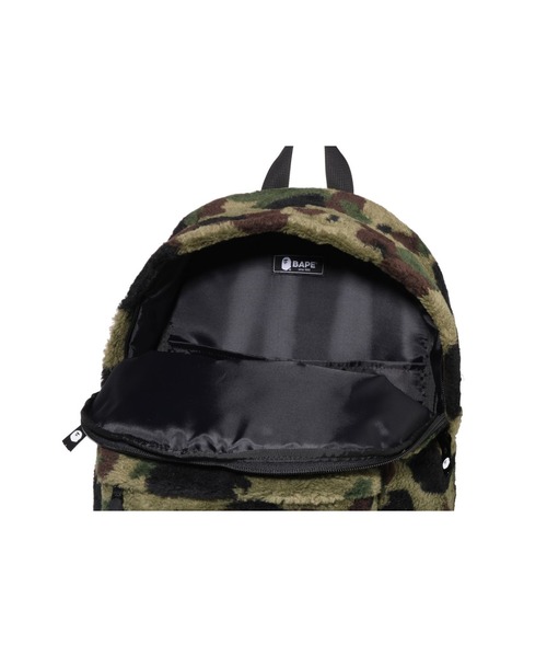 A BATHING APE（アベイシングエイプ）の「1ST CAMO FLEECE DAYPACK（バックパック/リュック・キッズ・イエロー/グリーン・FREE）」の7枚目の写真