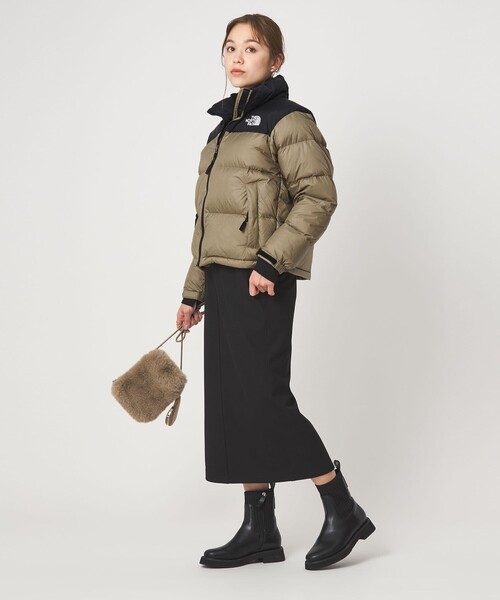 THE NORTH FACE(ザノースフェイス)の「<THE NORTH FACE>ショート ヌプシ ジャケット(ダウンジャケット/コート・レディース・ブラック/ベージュ・M/L)」の12枚目の写真