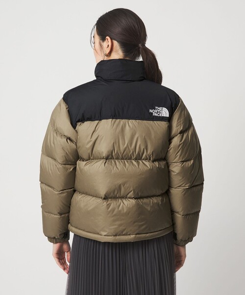 THE NORTH FACE(ザノースフェイス)の「<THE NORTH FACE>ショート ヌプシ ジャケット(ダウンジャケット/コート・レディース・ブラック/ベージュ・M/L)」の20枚目の写真