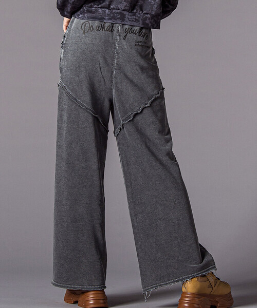 ZIDDY(ジディ)の「ピグメントボトム(130~160cm)(その他パンツ・キッズ・ブラック/グレー・150cm/130cm/FREE/140cm)」の1枚目の写真