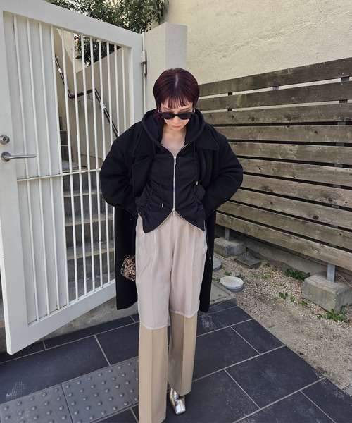 Ameri(アメリ)の「HALF SHEER LAYERED PANTS(スラックス・レディース・テラコッタ/スミクロ/ベージュ・SMALL/MEDIUM)」の17枚目の写真