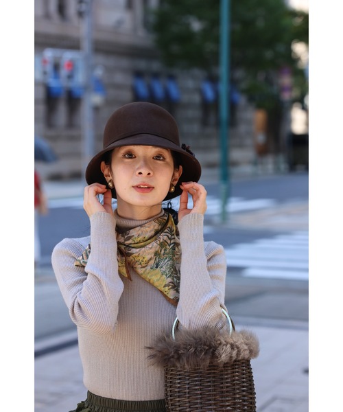 cawaii（カワイイ）の「寄り添う花コサージュのクラシカルハット