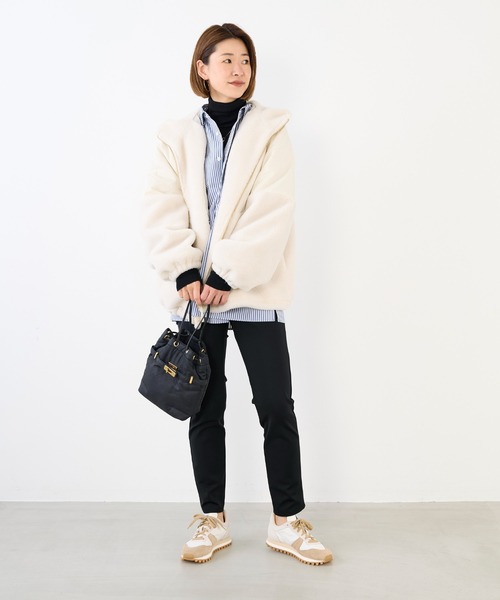 MICA&DEAL（マイカ＆ディール）の「ボアドッキングフーデットブルゾン（ブルゾン・レディース・オフホワイト/ブラック/ブラウン・FREE）」の5枚目の写真