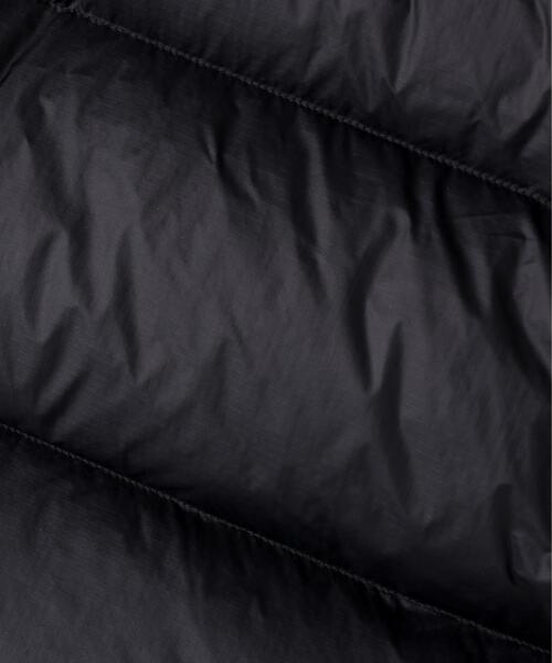 THE NORTH FACE(ザノースフェイス)の「THE NORTH FACE(ザ・ノース・フェイス) Short Nuptse Jacket NDW92555 ショートヌプシジャケット(レディース)【2026年秋冬入荷モデル】(ダウンジャケット/コート・レディース・ブラック・L/M/S)」の5枚目の写真