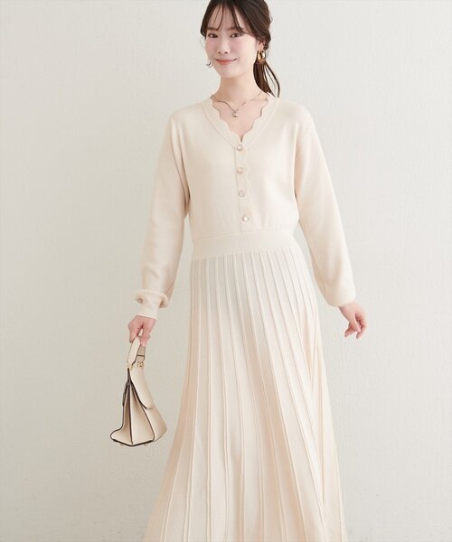 natural couture（ナチュラルクチュール）の「スカラッププリーツニットワンピース（ワンピース・レディース・ピンク/ブラウン/ネイビー/アイボリー・FREE）」の7枚目の写真