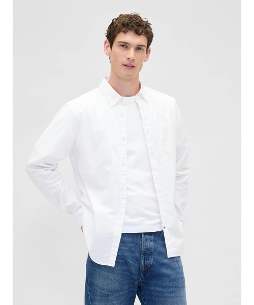 GAP(ギャップ)の「スタンダードフィット オックスフォードシャツ(シャツ/ブラウス・メンズ・ピンク/ホワイト/ホワイト×ブルー/ネイビー・M/S/XS/XL/L)」の2枚目の写真