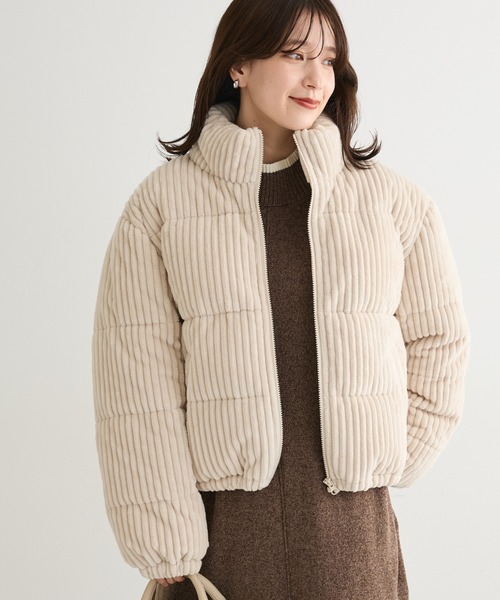 Green　Parks（グリーンパークス）の「・swing by ワイドコールスタンドブルゾン（ブルゾン・レディース・オフホワイト/チャコールグレー/ライトベージュ・FREE）」の3枚目の写真