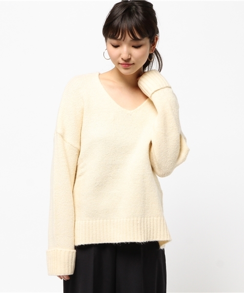 Discoat Parisien（ディスコートパリシアン）の「ストレッチウールプルオーバー（ニット/セーター・レディース・アイボリー/ライトグレー/ロイヤルブルー/ネイビー・MEDIUM/LARGE）」の2枚目の写真