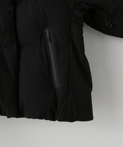 DESCENTE ALLTERRAIN（デサント　オルテライン）の「【DESCENTE ALLTERRAIN/デサントオルテライン】 MIZUSAWA DOWN JACKET（ダウンジャケット/コート・レディース・ブラック/ホワイト×ホワイト・MEDIUM）」の9枚目の写真