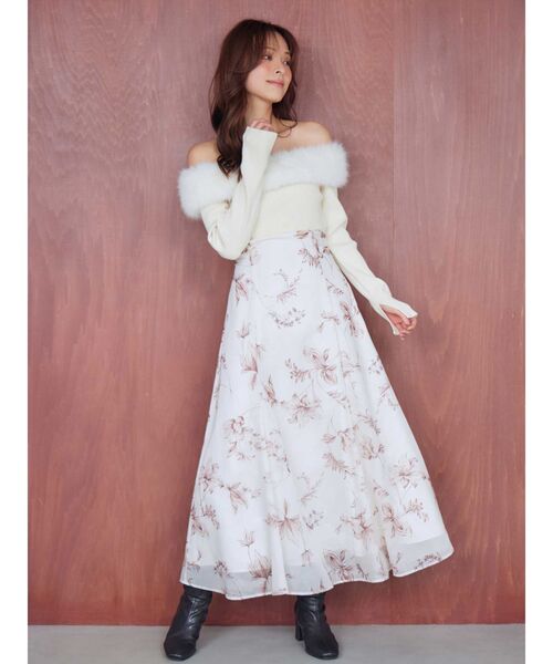 MERCURYDUO(マーキュリーデュオ)の「花柄オフショルニットドッキングワンピース(ワンピース・レディース・アイボリー/ブラウン・MEDIUM/SMALL)」の1枚目の写真