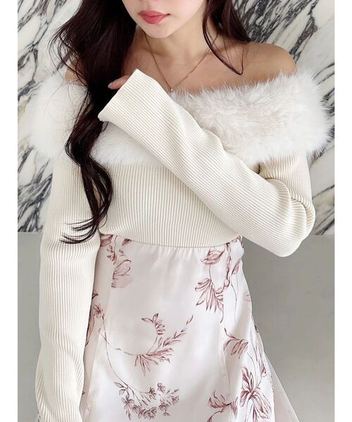 MERCURYDUO(マーキュリーデュオ)の「花柄オフショルニットドッキングワンピース(ワンピース・レディース・アイボリー/ブラウン・MEDIUM/SMALL)」の15枚目の写真