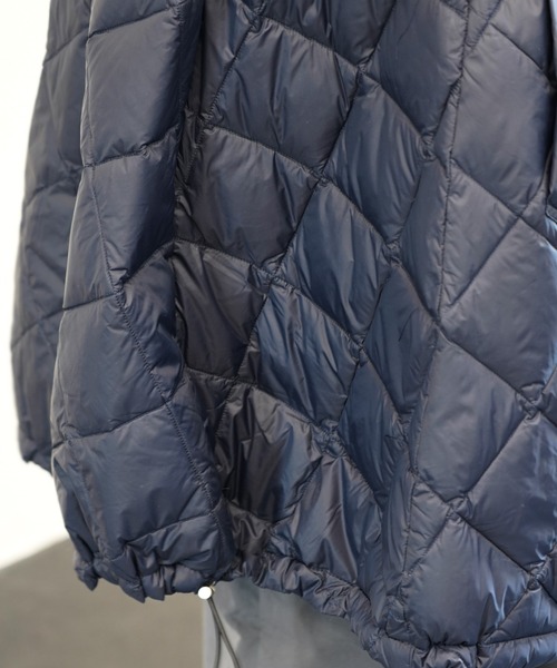 TAION(タイオン)の「TAION / タイオン CITY DOWN CAPE (TAION-CPCI) シティ ダウンケープ レディース(ダウンジャケット/コート・レディース・チャコールグレー/ベージュ/ダークネイビー/ブラック・ONE SIZE)」の14枚目の写真