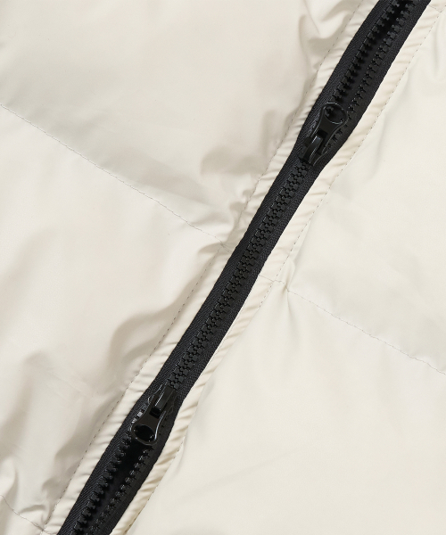 TENER（テネル）の「Patch Leather Padded-White（ダウンジャケット/コート・メンズ・その他・FREE）」の3枚目の写真
