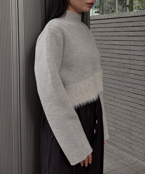 &g'aime(アンジェム)の「【&g'aime 】シャギー切替ショートニット Shaggy Contrast Short Knit(ニット/セーター・レディース・杢グレー/ブラック/キャメル・FREE)」の18枚目の写真