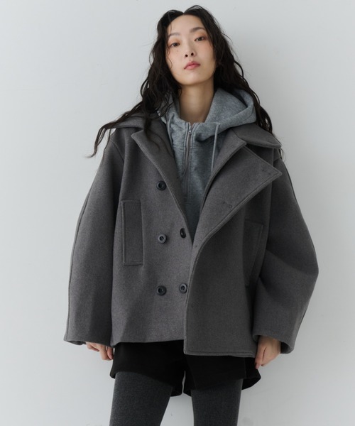 NUJOH(ヌゾ)の「Belted Volume Short Coat / ベルテッドボリュームショートコート(ピーコート・レディース・ブラウン/ブラック/グレー・FREE)」の2枚目の写真
