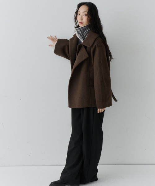 NUJOH(ヌゾ)の「Belted Volume Short Coat / ベルテッドボリュームショートコート(ピーコート・レディース・ブラウン/ブラック/グレー・FREE)」の22枚目の写真